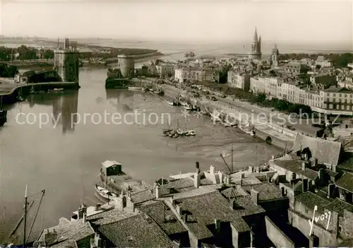 AK / Ansichtskarte La_Rochelle_76 Le port 