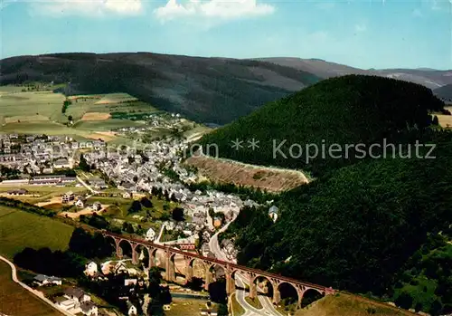 AK / Ansichtskarte Willingen_Sauerland Fliegeraufnahme Viadukt Naturpark Diemelsee Willingen_Sauerland