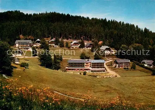 AK / Ansichtskarte Hinterzarten Kurort Wintersportplatz Kesslerhang Schwarzwald Hinterzarten