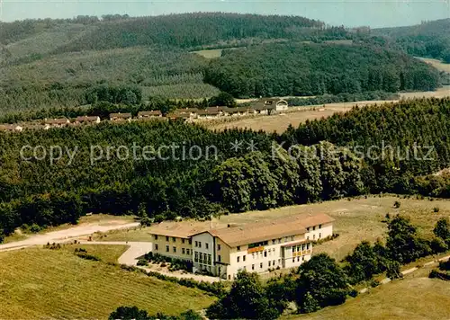 AK / Ansichtskarte Blomberg_Lippe Jugendherberge und Feriendorf Fliegeraufnahme Blomberg Lippe