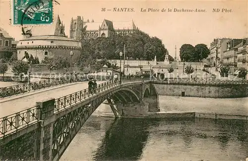 AK / Ansichtskarte Nantes_Loire_Atlantique Place de la Duchesse Anne Nantes_Loire_Atlantique