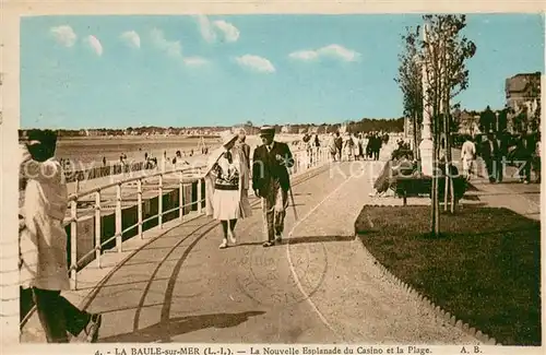 AK / Ansichtskarte La_Baule_sur_Mer Esplanade du Casino et la Plage La_Baule_sur_Mer