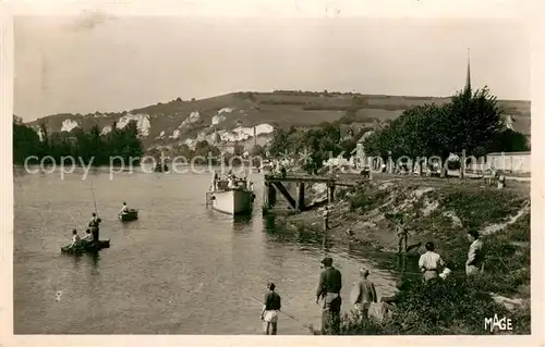 AK / Ansichtskarte Les_Andelys Les bords de la Seine Les_Andelys