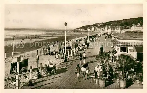 AK / Ansichtskarte Deauville sur Mer Le Bar du Soleil 