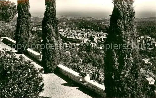 AK / Ansichtskarte Vence la Jolie Vue generale au fond Mediterranee Vence la Jolie