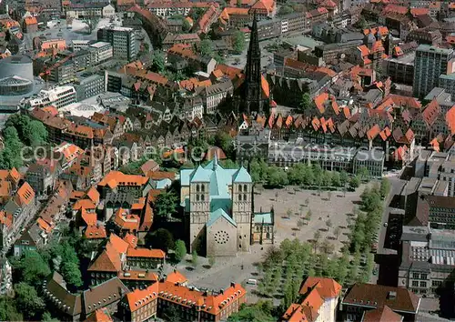 AK / Ansichtskarte Muenster_Westfalen Innenstadt mit Dom und St. Lamberti Kirche Fliegeraufnahme Muenster_Westfalen