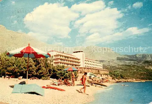 AK / Ansichtskarte Makarska_Dalmatien Hotel Jadran Strand Makarska Dalmatien