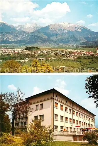 AK / Ansichtskarte Radovljica_Gorenjska Hotel Grajski Dvor Panorama Gebirge Radovljica Gorenjska