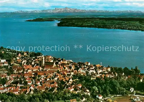 AK / Ansichtskarte ueberlingen_Bodensee Kurstadt Blick ueber den Bodensee zu den Alpen Fliegeraufnahme ueberlingen Bodensee