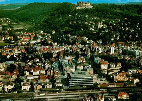 AK / Ansichtskarte Coburg Blick vom Bahnhof und HUK zur Veste Fliegeraufnahme Coburg