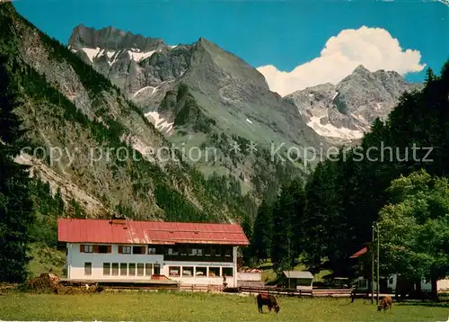 AK / Ansichtskarte Oberstdorf Oytalhaus mit Schneck und Grosser Wilder Allgaeuer Alpen Oberstdorf