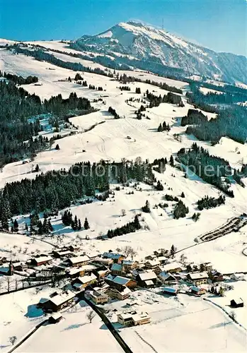 AK / Ansichtskarte Kranzegg Wintersportplatz mit Gruenten Allgaeuer Alpen Fliegeraufnahme Kranzegg