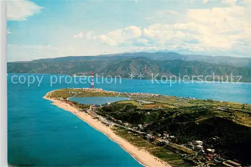 AK / Ansichtskarte Messina Meerenge zwischen Kap Faro und kalabrischer Kueste Fliegeraufnahme 
