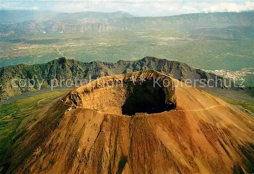 AK / Ansichtskarte Vesuvio_Vulkan_Vulcano_Volcano Cratere attuale Fliegeraufnahme 