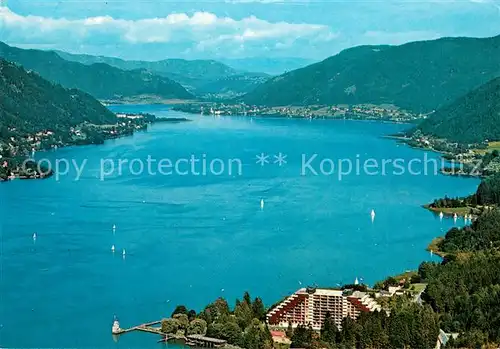 AK / Ansichtskarte Landskron_Kaernten Haus Landskron Ossiachersee Fliegeraufnahme Landskron Kaernten
