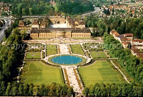 AK / Ansichtskarte Ludwigsburg_Wuerttemberg Residenzschloss und Bluehendes Barock Fliegeraufnahme Ludwigsburg Wuerttemberg