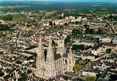 AK / Ansichtskarte Bayeux Vue generale aerienne La Cathedrale Bayeux