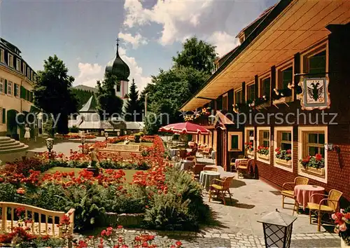 AK / Ansichtskarte Hinterzarten Hotel Adler Terrasse Blick zur Kirche Hinterzarten