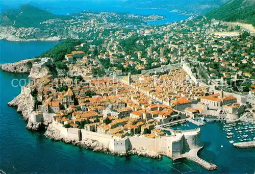 AK / Ansichtskarte Dubrovnik_Ragusa Altstadt Festung Hafen Kuestenpanorama Fliegeraufnahme Dubrovnik Ragusa
