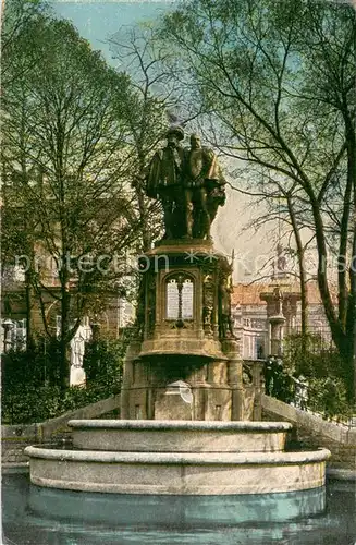 AK / Ansichtskarte Bruxelles_Bruessel Denkmal der Grafen von Egmont und von Hornes Bruxelles_Bruessel