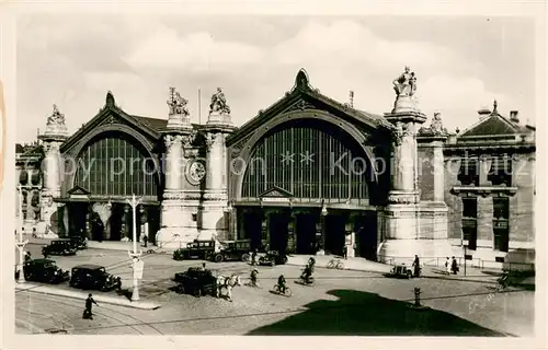 AK / Ansichtskarte Tours_Indre et Loire La gare Bahnhof Tours Indre et Loire