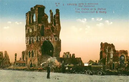 AK / Ansichtskarte Ypres_Ypern_Ieper Les Halles et le Beffroi apres la destrucion 