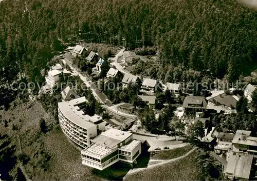 AK / Ansichtskarte Wildbad_Schwarzwald Sommerberghotel mit Waldcafe Riexinger Fliegeraufnahme Wildbad_Schwarzwald