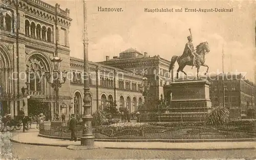 AK / Ansichtskarte Hannover Hauptbahnhof und Ernst August Denkmal Hannover