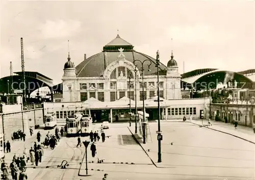 AK / Ansichtskarte Halle_Saale Bahnhof Strassenbahn Halle_Saale