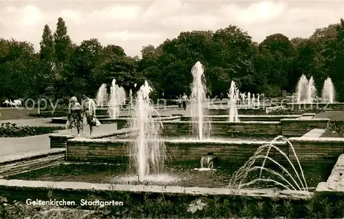 AK / Ansichtskarte Gelsenkirchen Stadtgarten Springbrunnen Gelsenkirchen