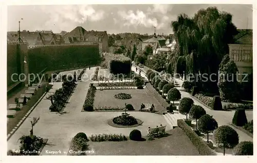 AK / Ansichtskarte Bad_Salzuflen Kurpark und Gradierwerk Bad_Salzuflen