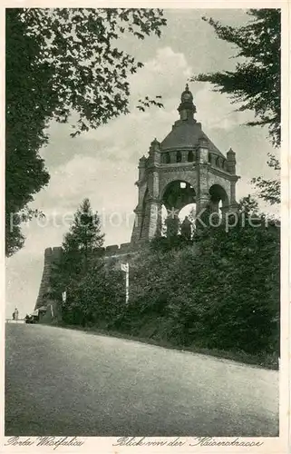 AK / Ansichtskarte Porta_Westfalica Kaiser Wilhelm Denkmal Blick von der Kaiserstrasse Porta_Westfalica