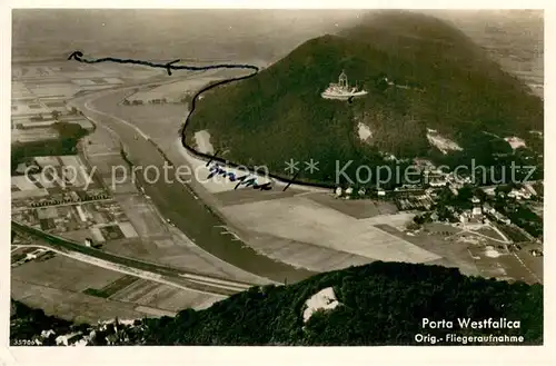 AK / Ansichtskarte Porta_Westfalica mit Kaiser Wilhelm Denkmal Original Fliegeraufnahme Porta_Westfalica