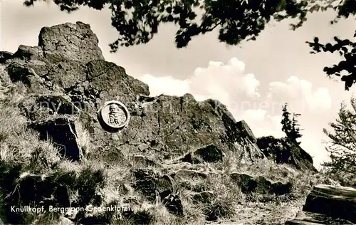 AK / Ansichtskarte Knuellgebirge Bergmann Gedenktafel am Knuellkopf 