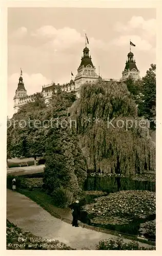 AK / Ansichtskarte Bad_Wildungen Kurpark und Fuerstenhof Bad_Wildungen