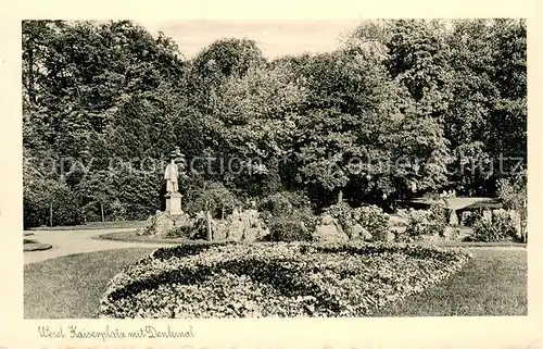 AK / Ansichtskarte Wesel_Rhein Kaiserplatz mit Denkmal Wesel Rhein