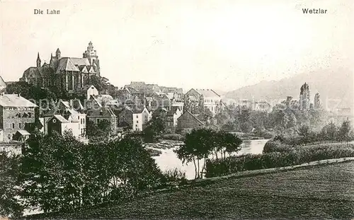 AK / Ansichtskarte Wetzlar Blick ueber die Lahn zur Stadt mit Dom Wetzlar