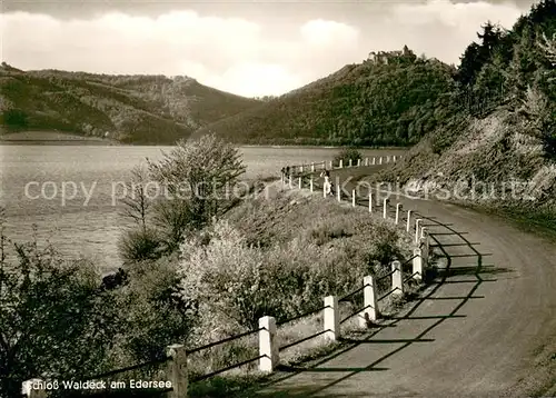 AK / Ansichtskarte Waldeck_Edersee Schloss Waldeck Uferstrasse Waldeck Edersee