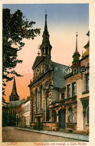 AK / Ansichtskarte Goch Marktpartie mit ev und kath Kirche Goch