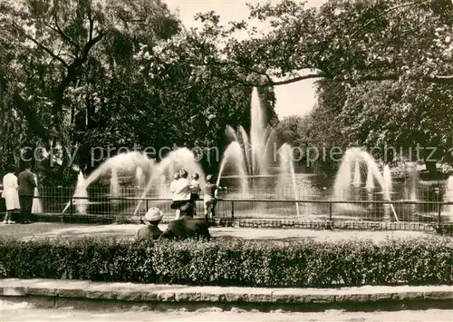 AK / Ansichtskarte Moers_Moers Wasserspiele im Schlosspark 