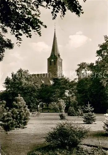 AK / Ansichtskarte Goch Stadtgarten mit kath Pfarrkirche Goch