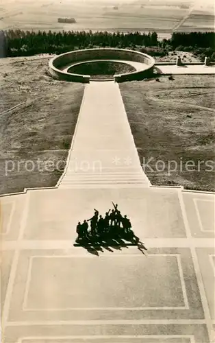 AK / Ansichtskarte Buchenwald_Weimar Mahn  und Gedenkstaette Gruppenplastik von Nationalpreistraeger Prof. Fritz Cremer Blick vom Turm Feierplatz Strasse der Freiheit Ringgrab Buchenwald Weimar