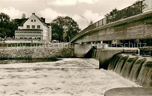 AK / Ansichtskarte Bad_Oeynhausen Sielterrassen an der Werra mit neuer Sielbruecke Bad_Oeynhausen