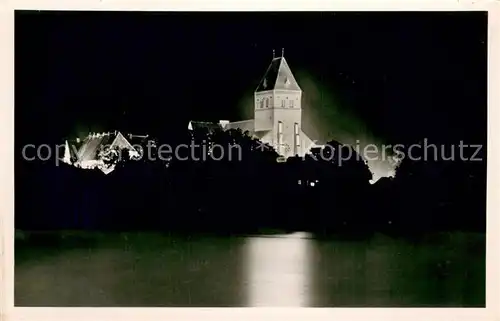 AK / Ansichtskarte Ratzeburg Dom Heinrichs des Loewen bei Nacht vom Ratzeburger See Ratzeburg