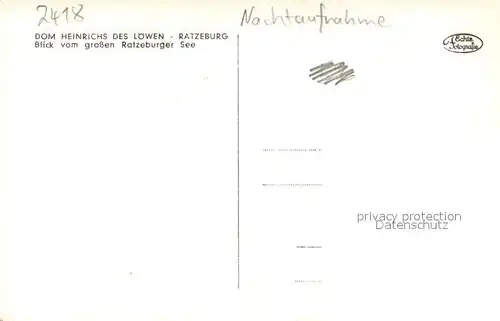 AK / Ansichtskarte Ratzeburg Dom Heinrichs des Loewen bei Nacht vom Ratzeburger See Ratzeburg