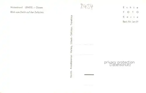 AK / Ansichtskarte Lenste_Holstein Blick vom Deich auf den Zeltplatz Lenste_Holstein