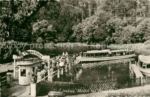 AK / Ansichtskarte Malente Gremsmuehlen Dieksee Bootsanleger Abfahrt der 5 Seen Fahrt Kneippheilbad Luftkurort Malente Gremsmuehlen