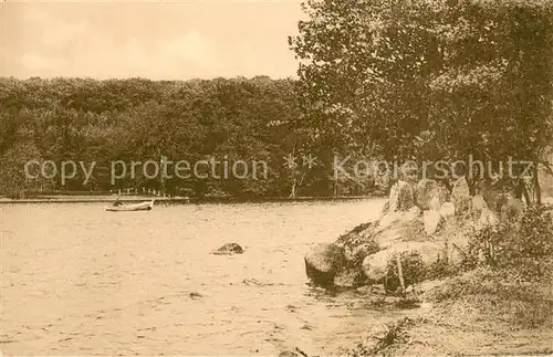 AK / Ansichtskarte Malente Gremsmuehlen Uferpartie am Dieksee Malente Gremsmuehlen