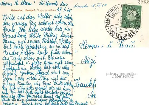 AK / Ansichtskarte Niendorf_Ostseebad_Timmendorferstrand Fliegeraufnahme Ostseebad Strand Segelboote 