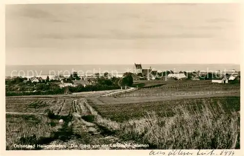 AK / Ansichtskarte Heiligenhafen_Ostseebad Ortsansicht von der Landseite Heiligenhafen_Ostseebad